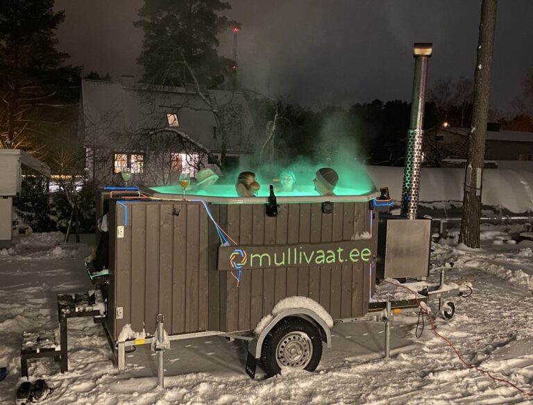 Mullivaat kümblustünnis sooja ja külma kontrast talvel